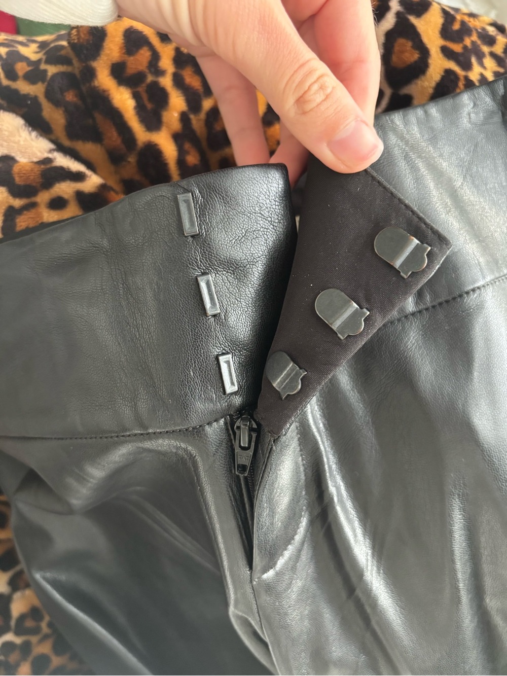 Alice + Olivia “Olivia” Vegan Leather Bootcut Pant 4 - Picture 11 of 13